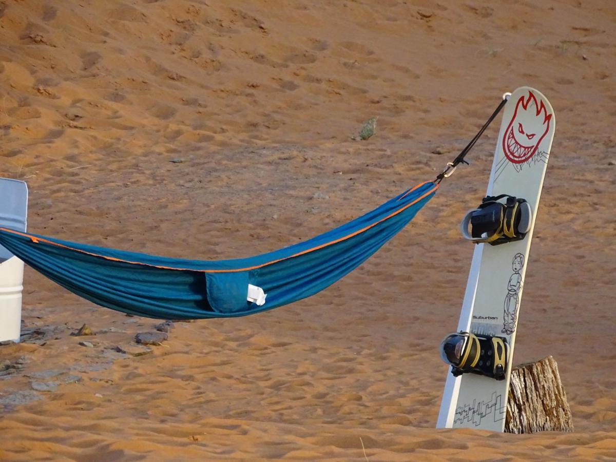 Camel Luxury Camp Bed & Breakfast เมอร์ซูกา ภายนอก รูปภาพ
