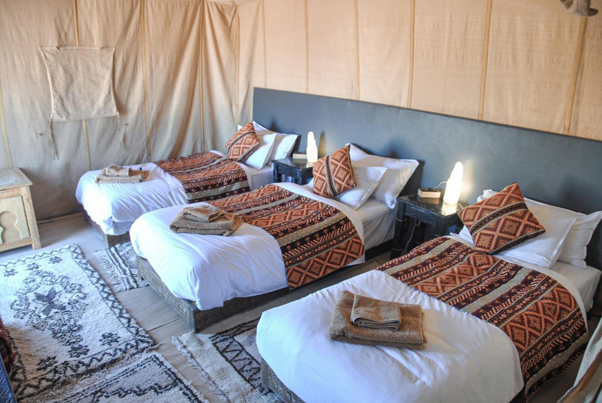 Camel Luxury Camp Bed & Breakfast เมอร์ซูกา ภายนอก รูปภาพ
