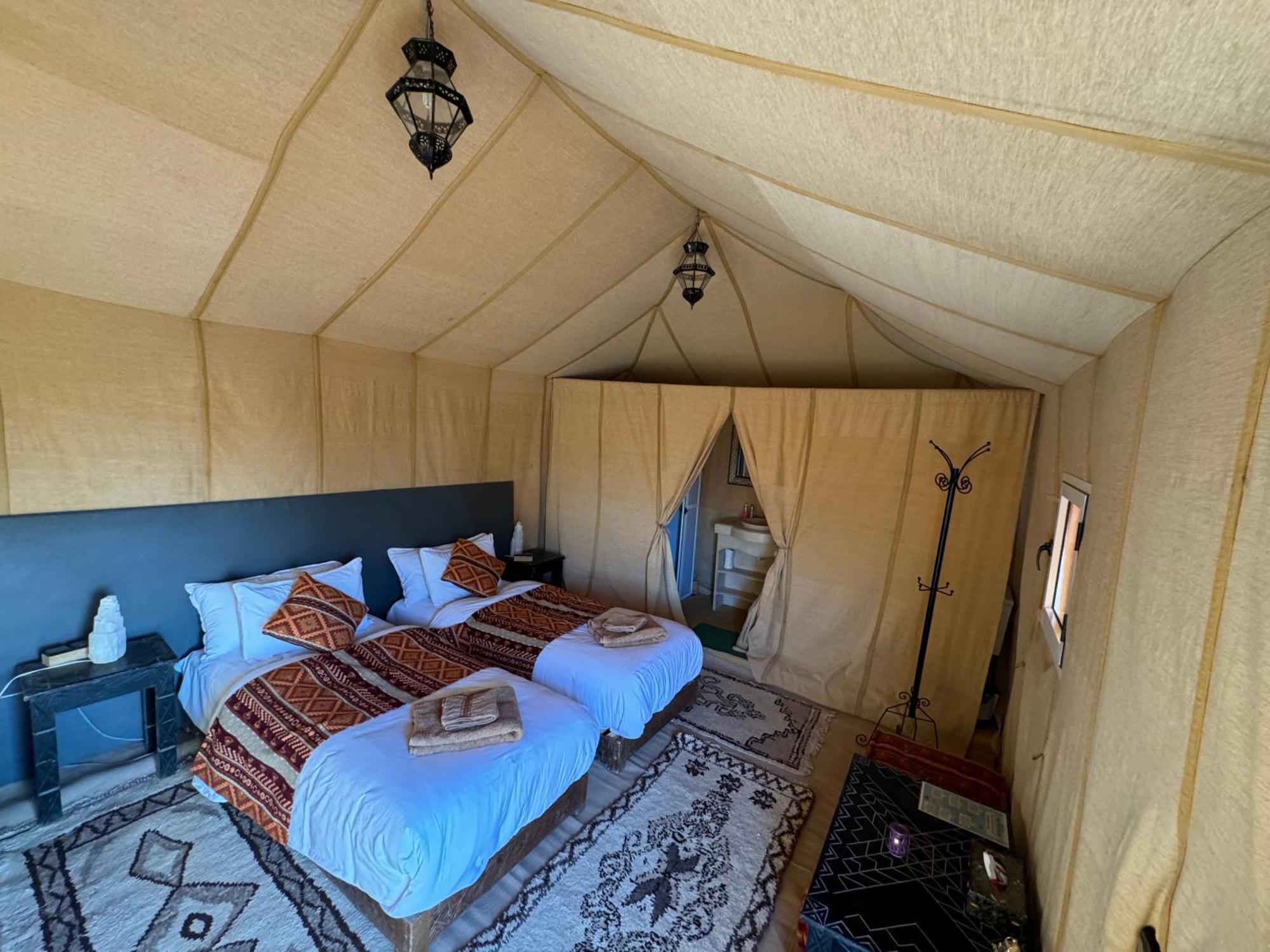 Camel Luxury Camp Bed & Breakfast เมอร์ซูกา ภายนอก รูปภาพ