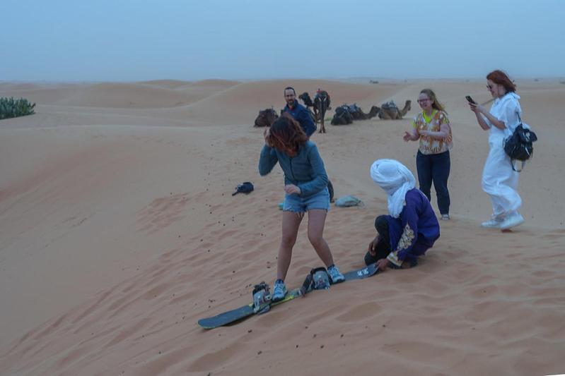 Camel Luxury Camp Bed & Breakfast เมอร์ซูกา ภายนอก รูปภาพ